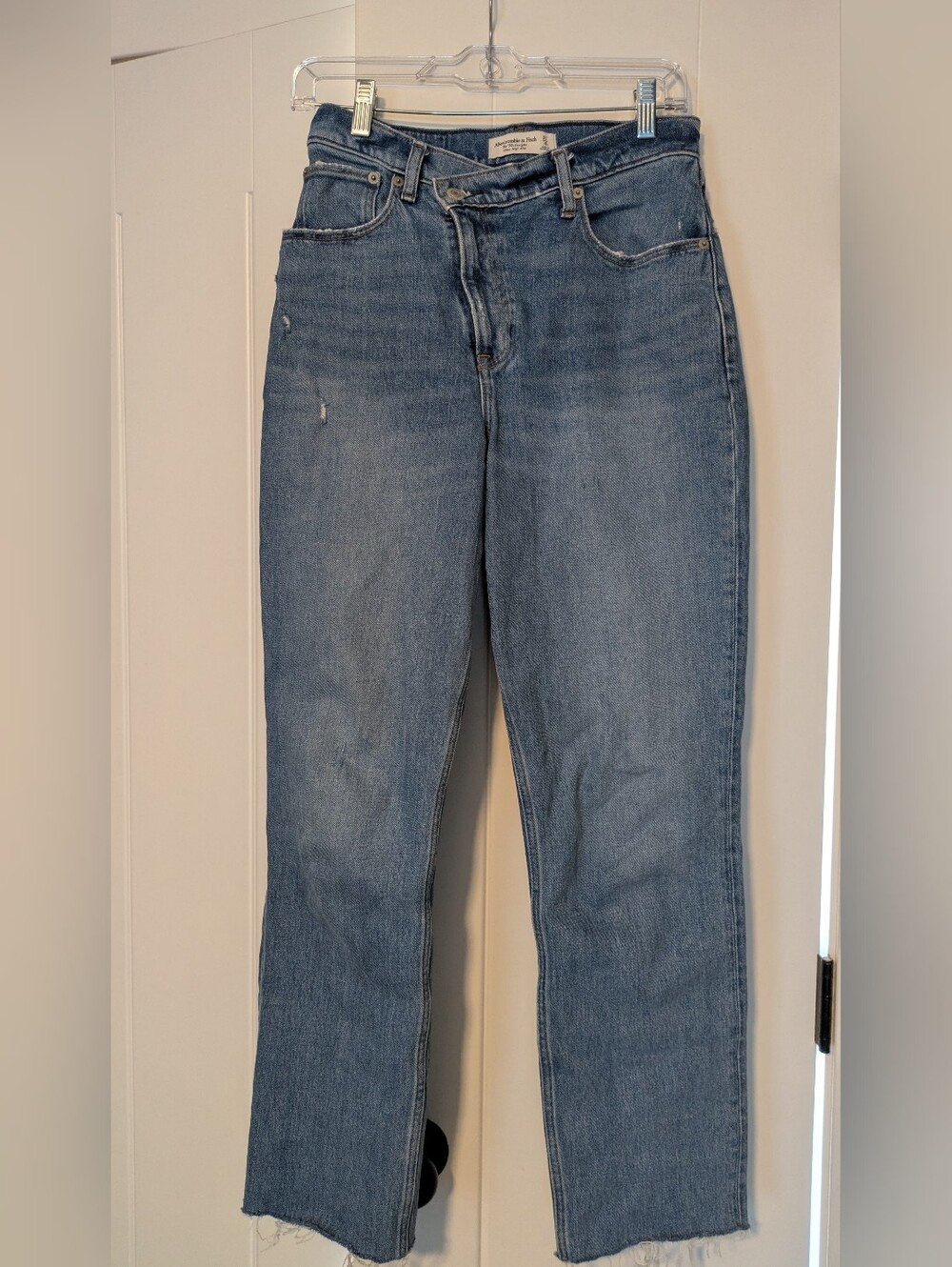 Abercrombie Curve Love 90s Straight Jeans 27 Diagonal Button Fly